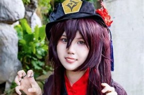胡桃cosplay精彩演绎：糖心角色尽在网络直播中